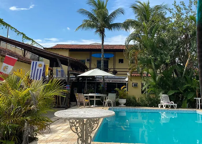 Rio Surf House Hostel E Pousada