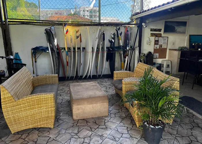 Rio Surf House Hostel E Pousada