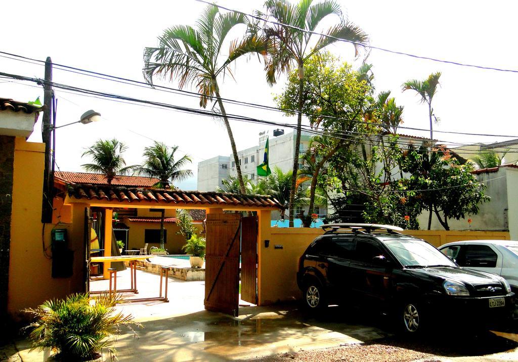 Rio Surf House E 旅馆